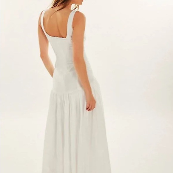 Hutch White Maxi Dress - Picture 2 of 7